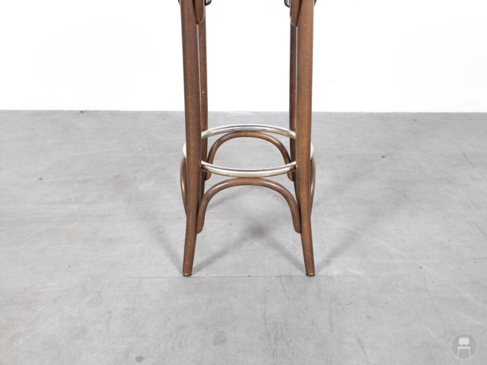 Barkruk Thonet rood Ton