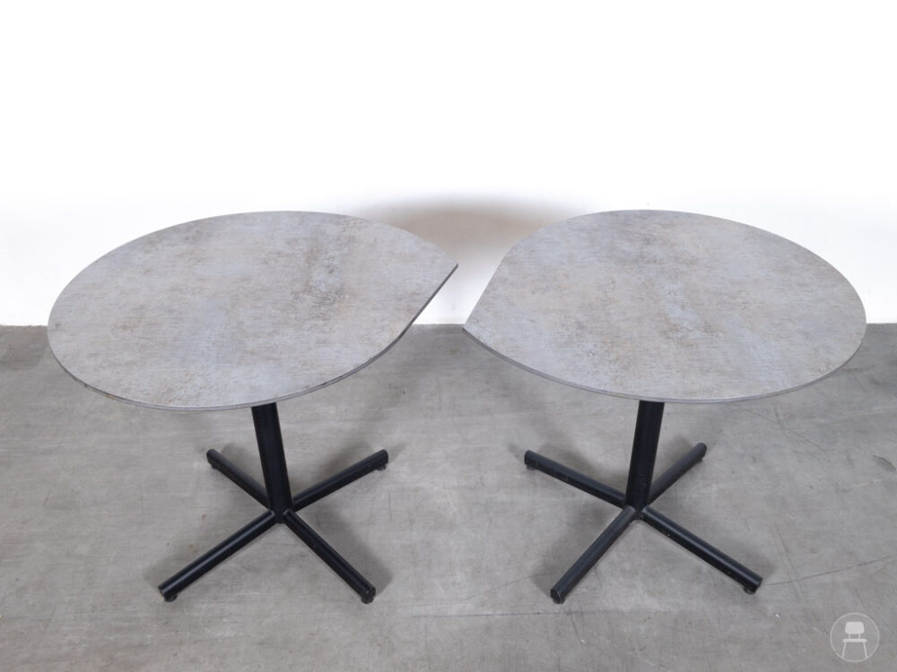 et 2 stuks Terrastafel Druppel HPL Satelliet 80x80cm