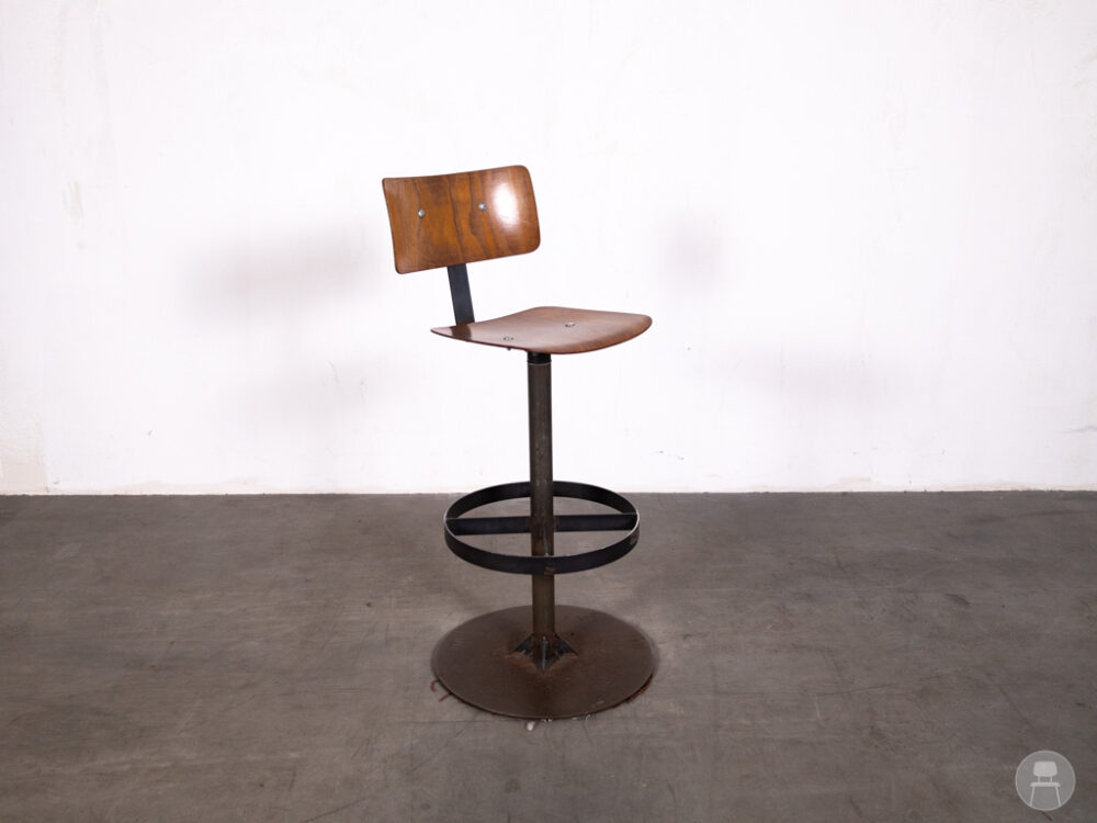 Barkruk Vintage School met rug