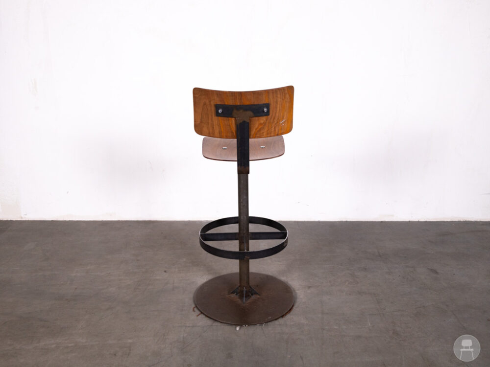 Barkruk Vintage School met rug