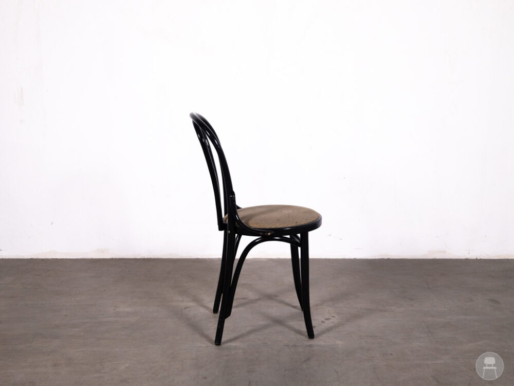 Cafestoel Thonet Olly zwart