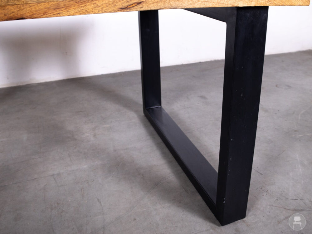 Stamtafel Cas mangohout 160x100cm