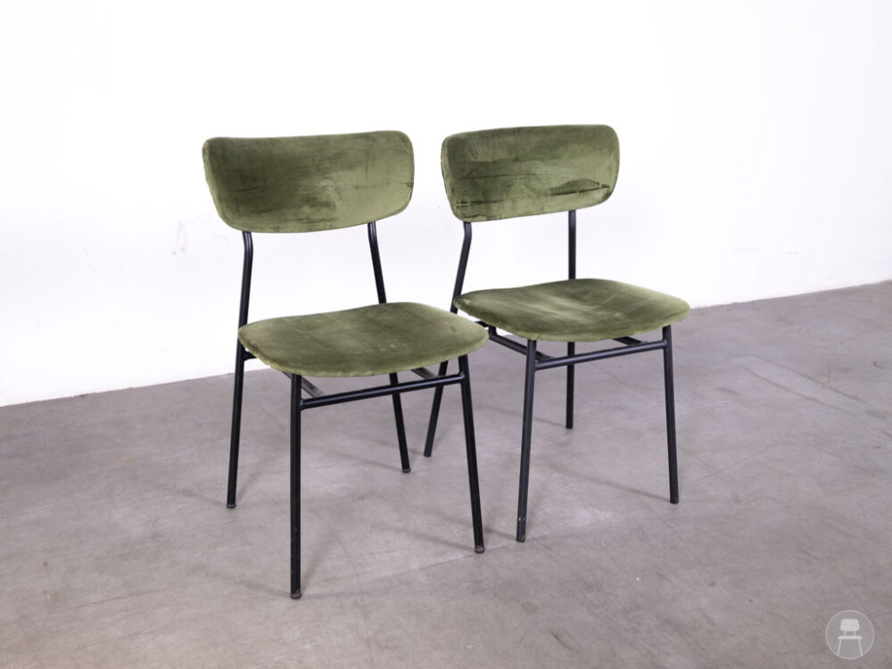 1 set 2 stuks Horecastoel Sprite velvet groen