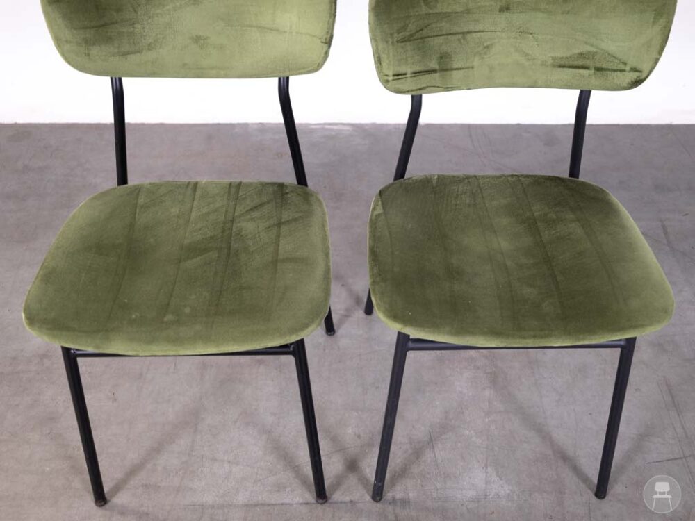 1 set 2 stuks Horecastoel Sprite velvet groen