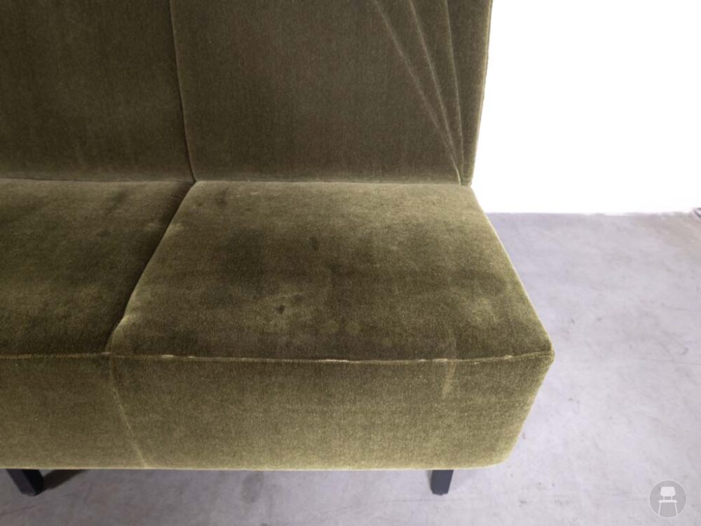 Wandbank Patrick velvet groen 600cm