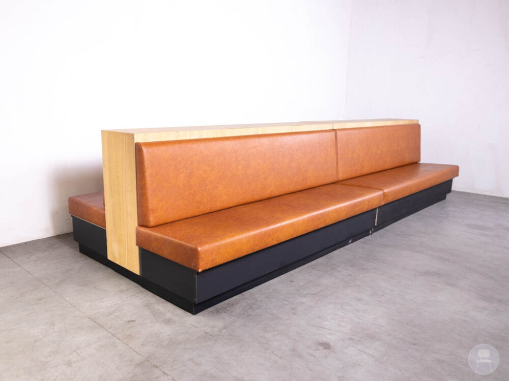 Horecabank Hudson double bruin 450cm