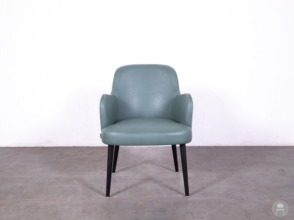 Horecastoel Lovena AC velvet blauw Satelliet