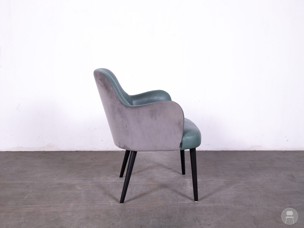 Horecastoel Lovena AC velvet blauw Satelliet