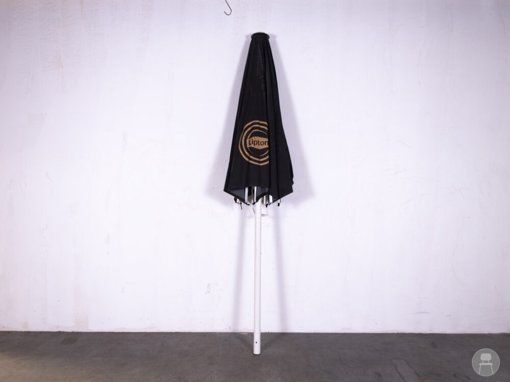 Parasol Lipton groot zwart 280x290cm