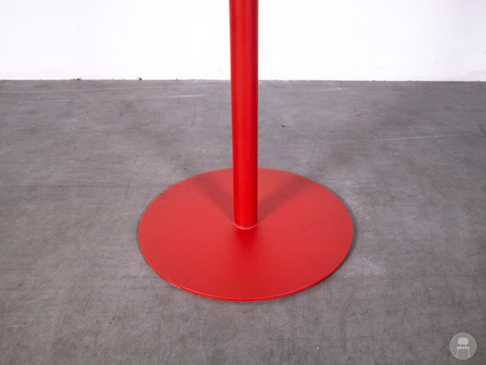 Statafel Richard rood 70x70cm