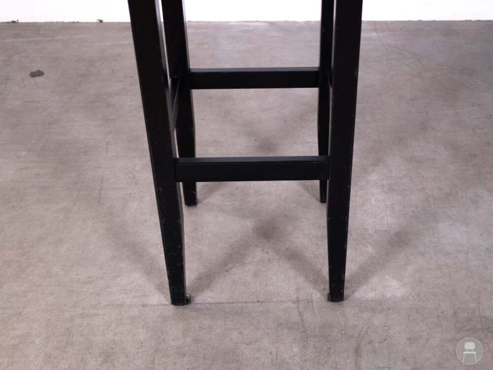Barkruk Cube Edwin zwart