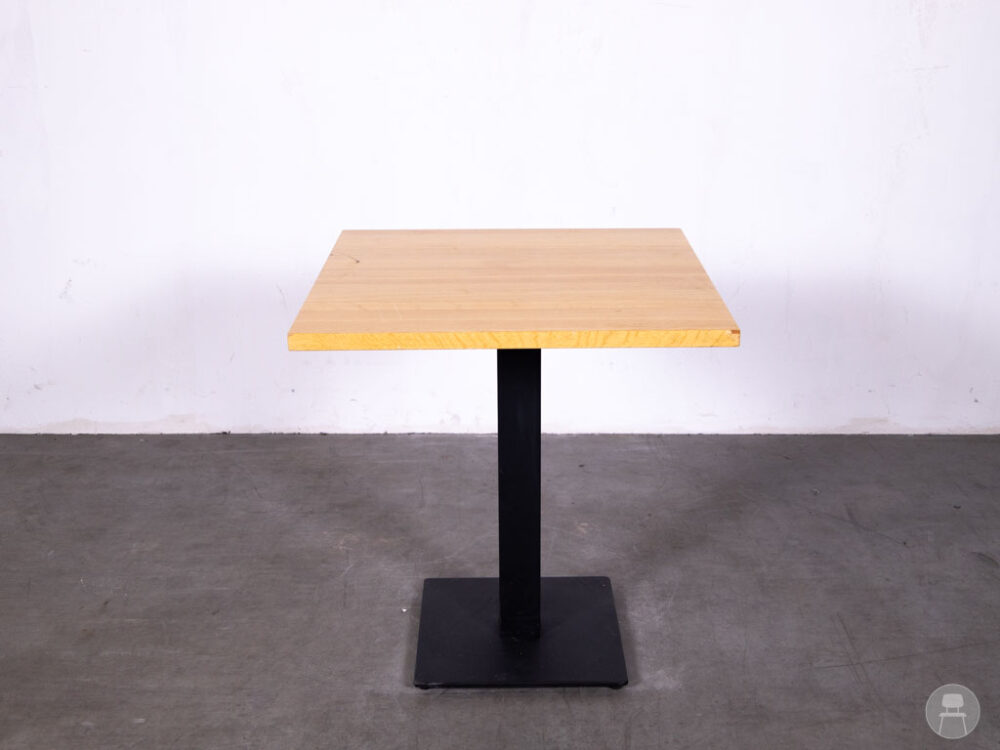 Horecatafel Selma eiken 70x70cm