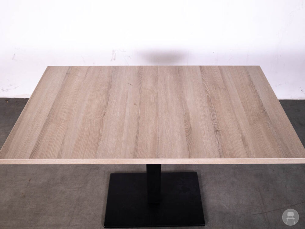 Horecatafel Manuel HPL houtlook 120x70cm