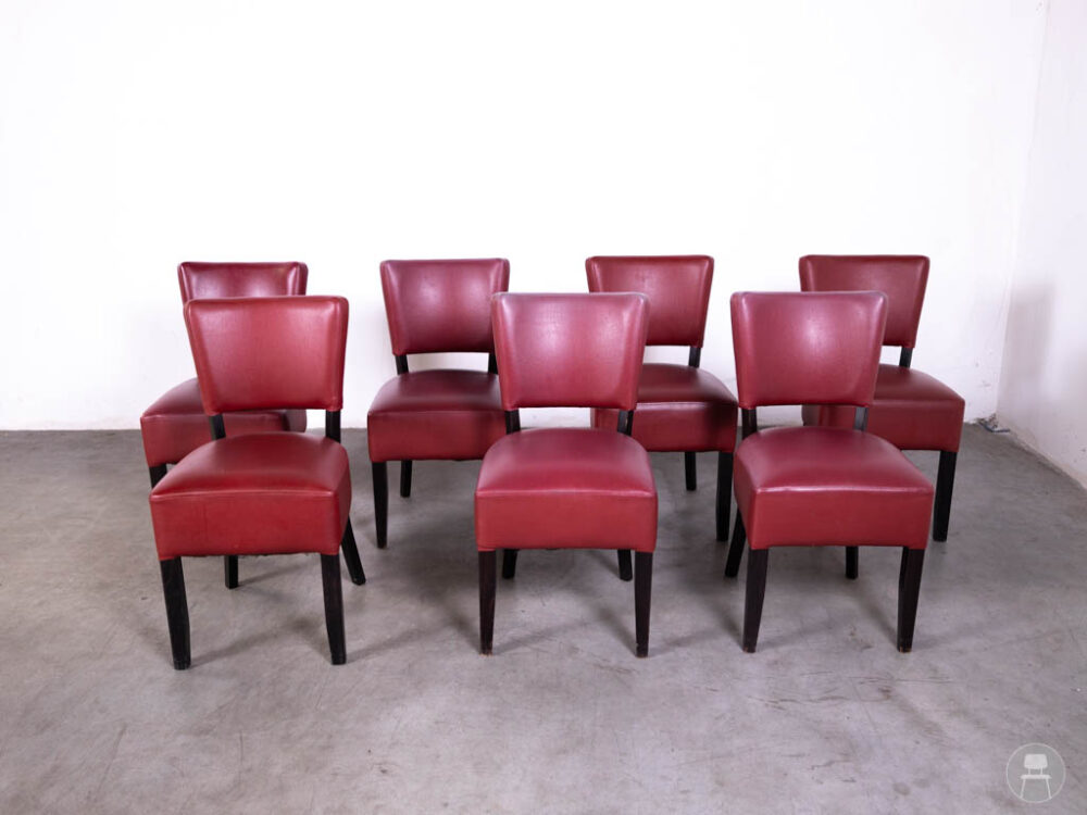 1 set 7 stuks Horecastoel Lisa Rikkie bordeauxrood