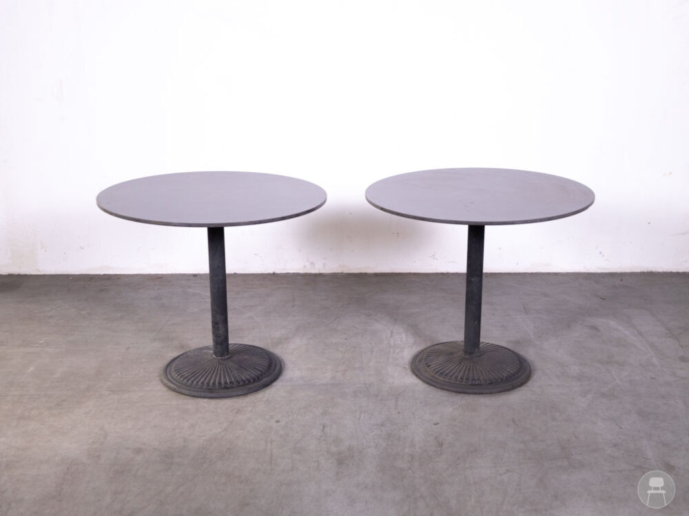 1 set 2 stuks Terrastafel Lux grijs HPL volkern Satelliet 80cm rond