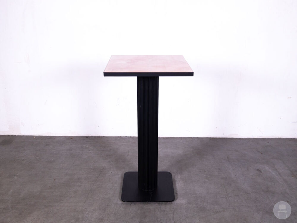 Statafel Onyx Nadine pink Satelliet 60x60cm