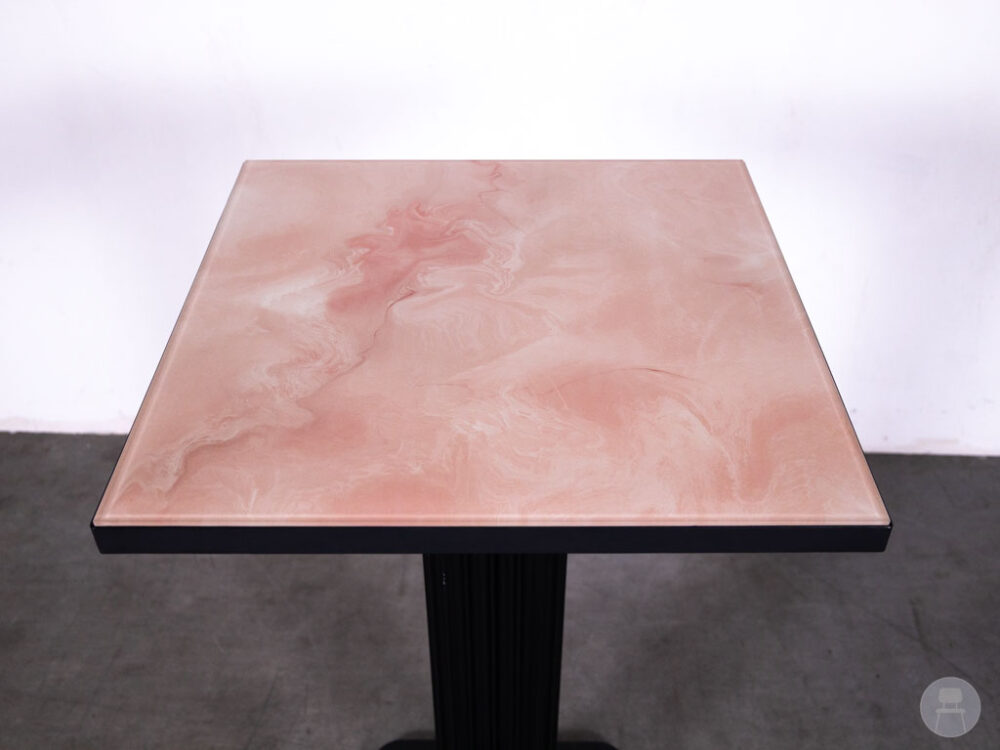 Statafel Onyx Nadine pink Satelliet 60x60cm