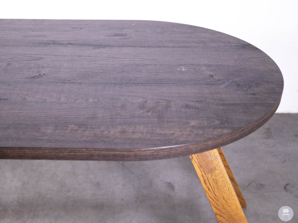Tafelblad Evert ovaal eiken donkerbruin Satelliet 275x80cm