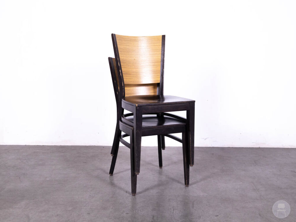 Cafestoel Victoria bruin stapelbaar De Arend