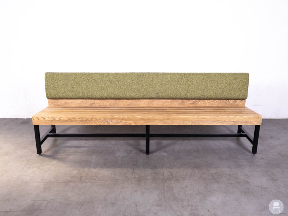 Horecabank Loeff B recht boucle groen Satelliet 240cm