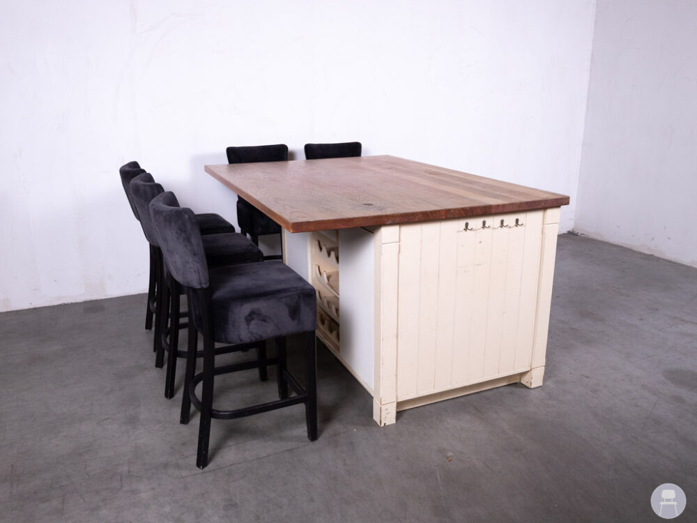 Horecaset Liv 1 bartafel 5 krukken