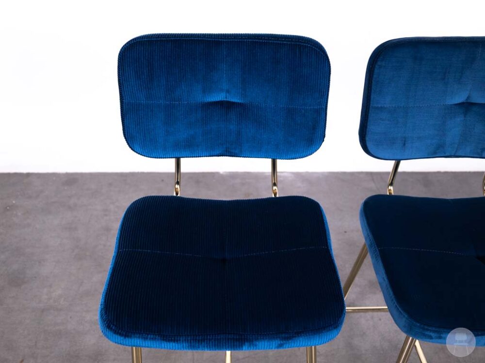1 set 2 stuks Kruk Gerlin velvet donkerblauw Satelliet