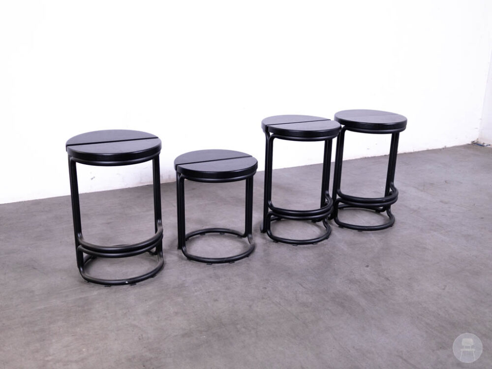 1 set 4 stuks Kruk Hack zwart Satelliet