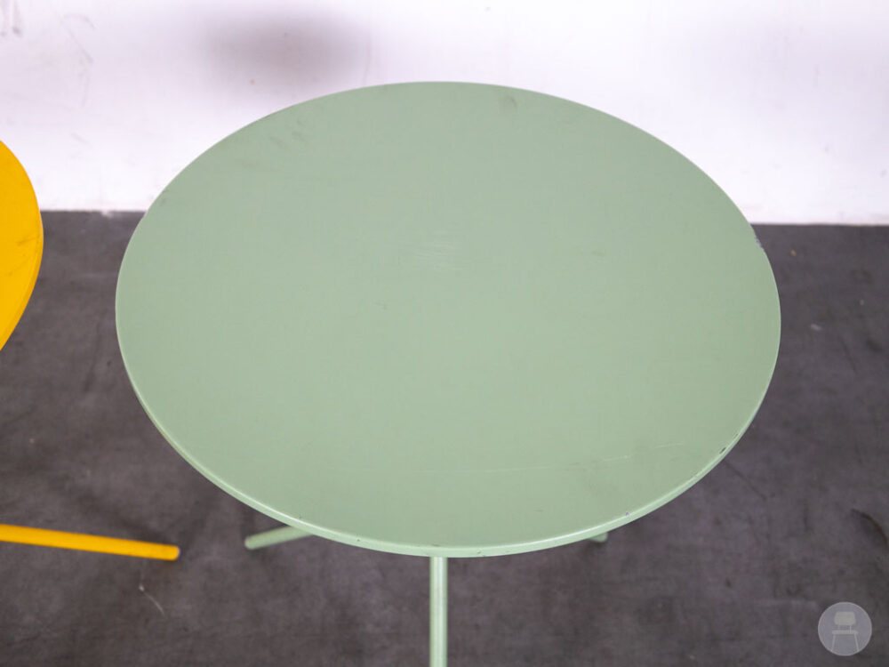1 set 2 stuks Terras-klaptafel Nolita Pedrali 60cm rond