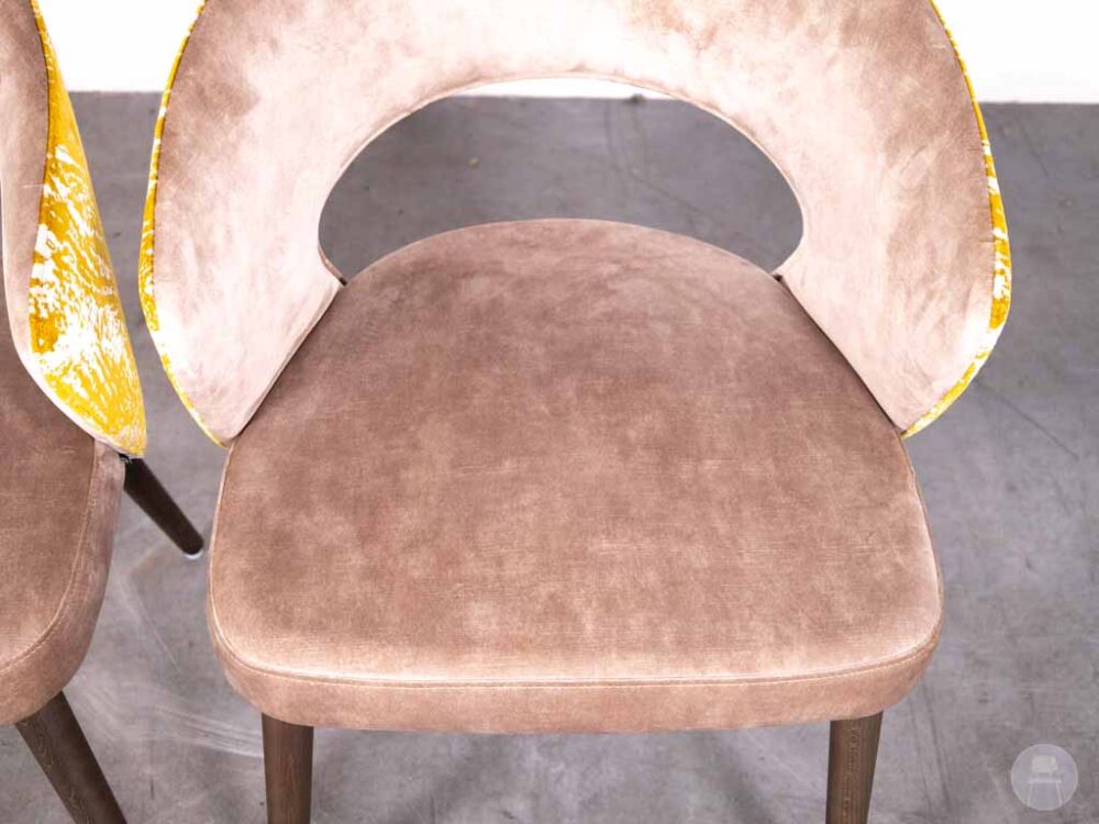 Horecastoel Darford AC velvet bruin/geel Satelliet