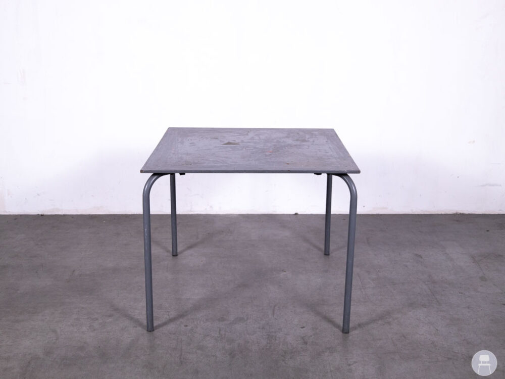 Horecastoel Salome grijs 90x90cm
