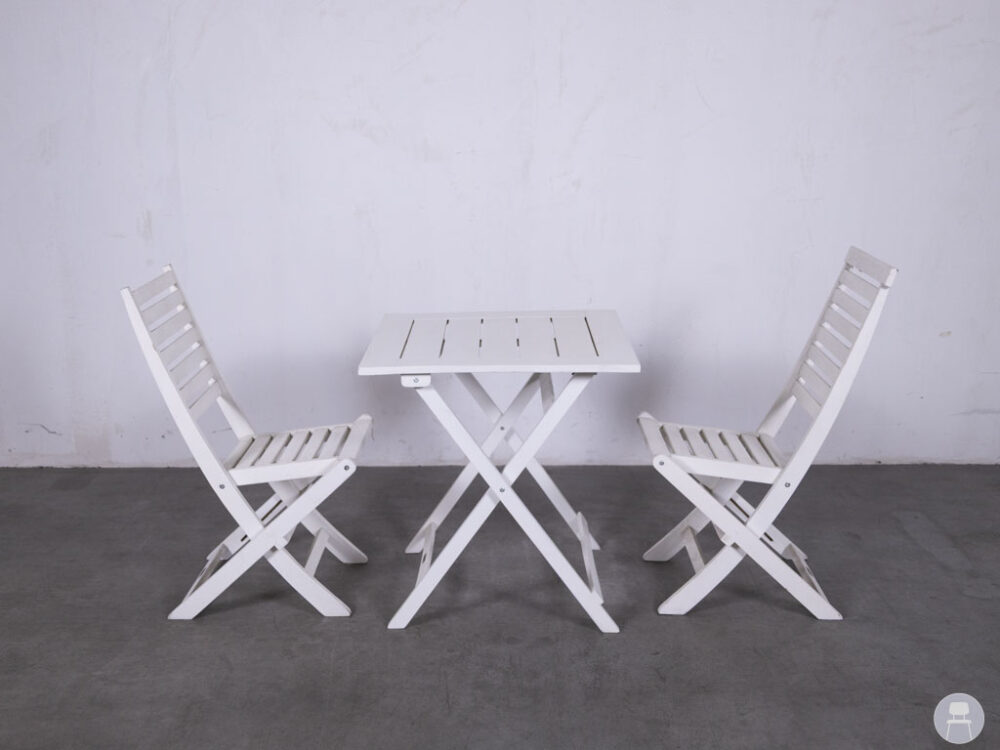 Terrasset Ady wit 2 klapstoelen 1 klaptafel Riviera Maison