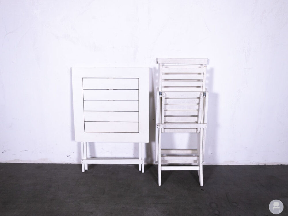 Terrasset Ady wit 2 klapstoelen 1 klaptafel Riviera Maison