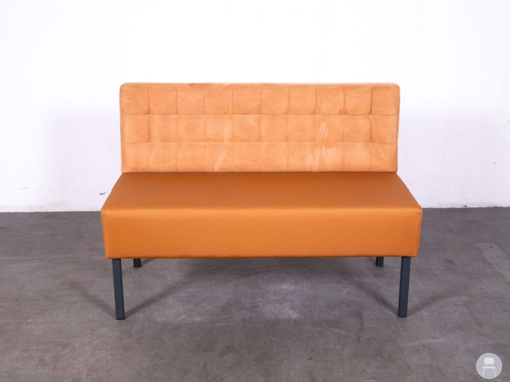 Horecabank Barcelona oranje Satelliet 120cm