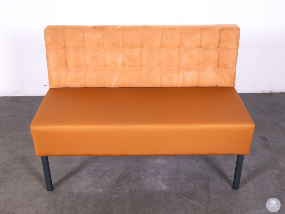 Horecabank Barcelona oranje Satelliet 120cm