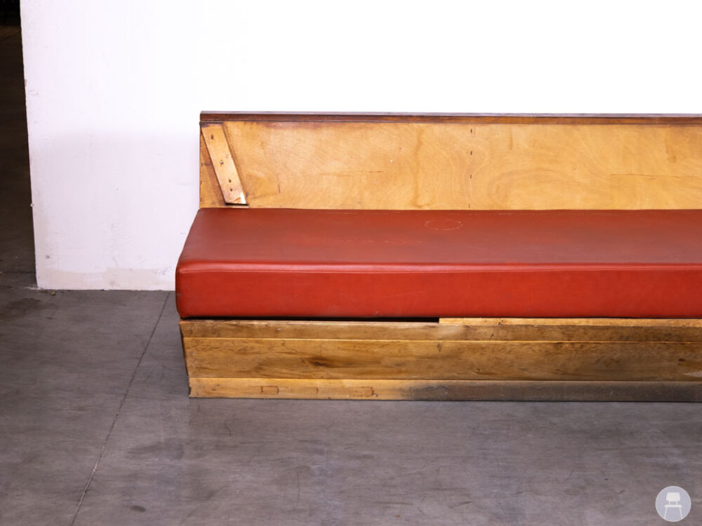 Horecabank Ronald rood 350cm