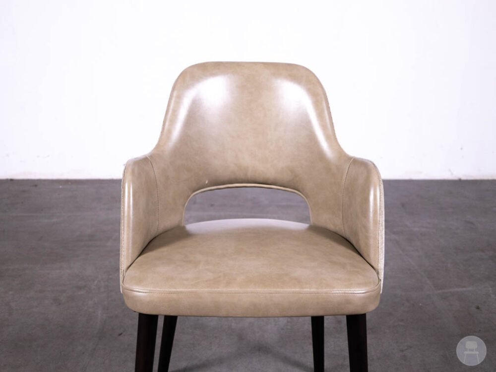 Horecastoel Lovena beige Satelliet