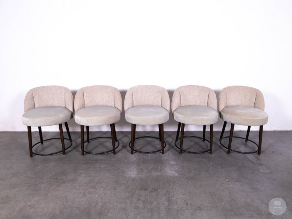 1 set 5 stuks Horecastoel Lux MS beige Satelliet