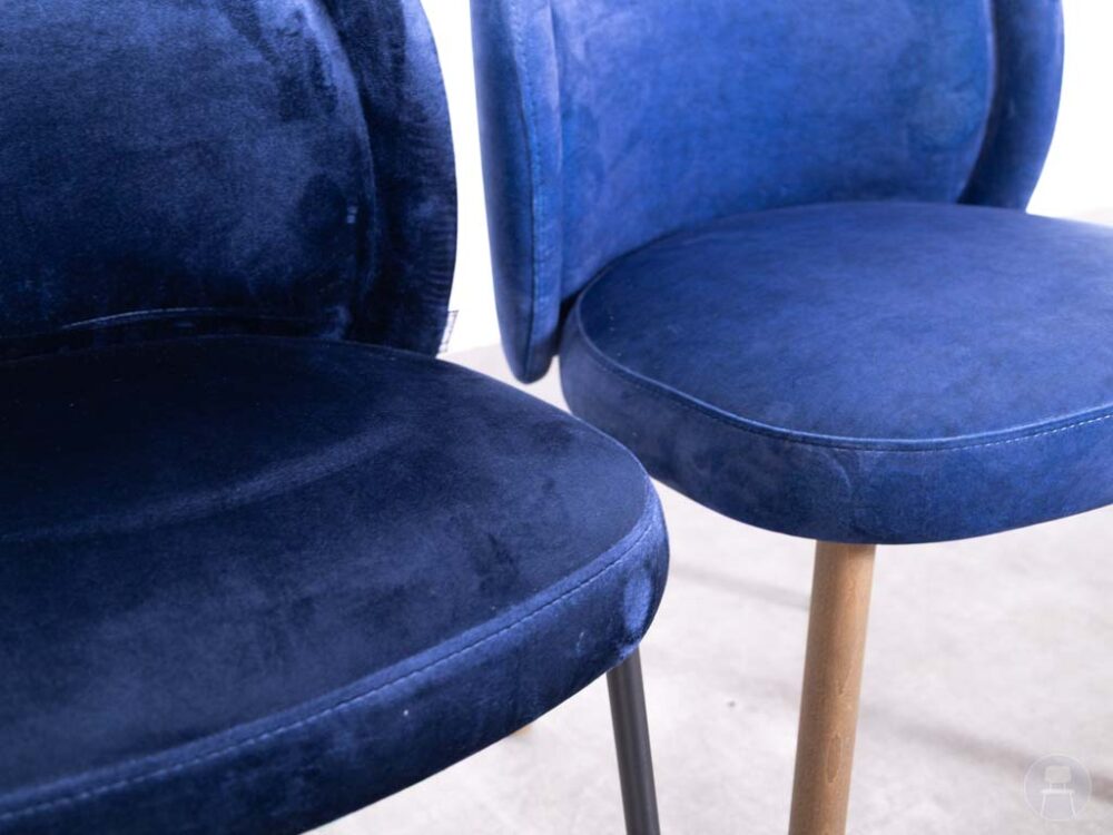 1 set 2 stuks Horecastoel Rodar SC velvet blauw Satelliet