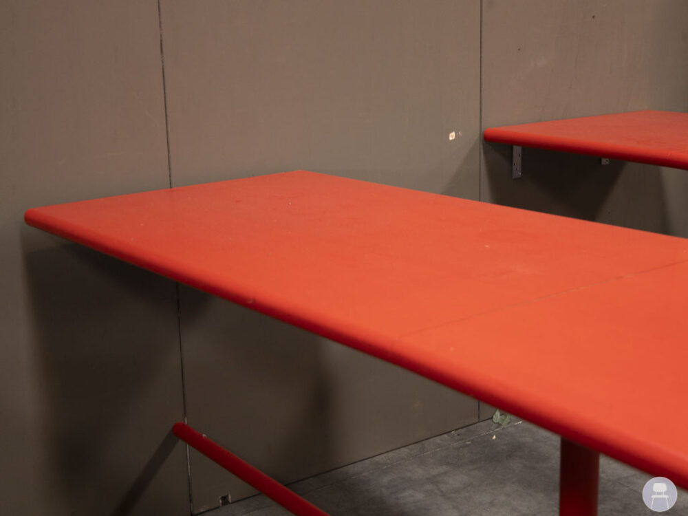 Statafel wand Rikkie rood 325x75cm - Afbeelding 6