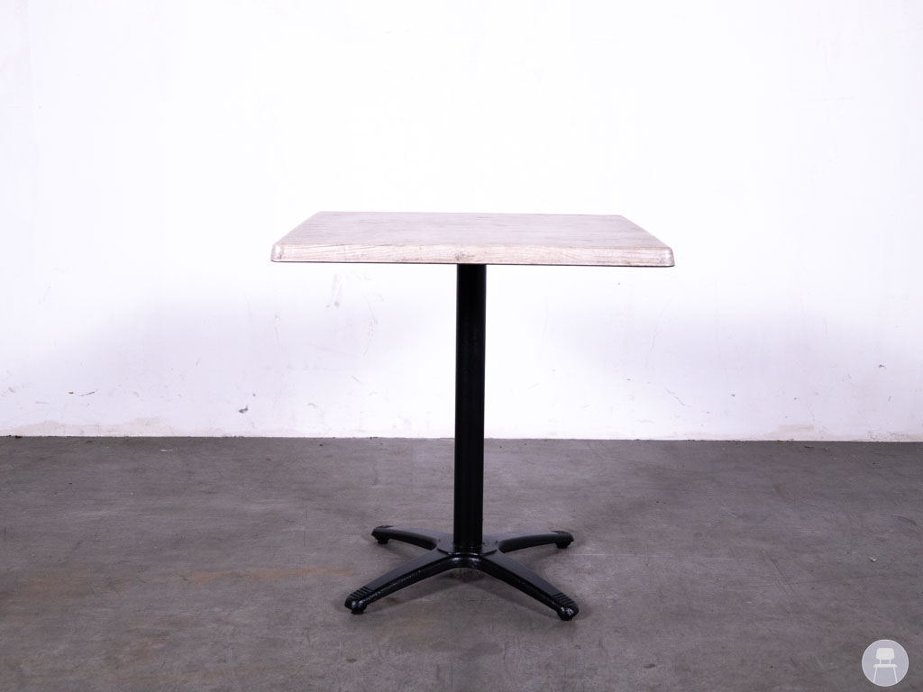 Terrastafel Mogly houtlook 70x70cm