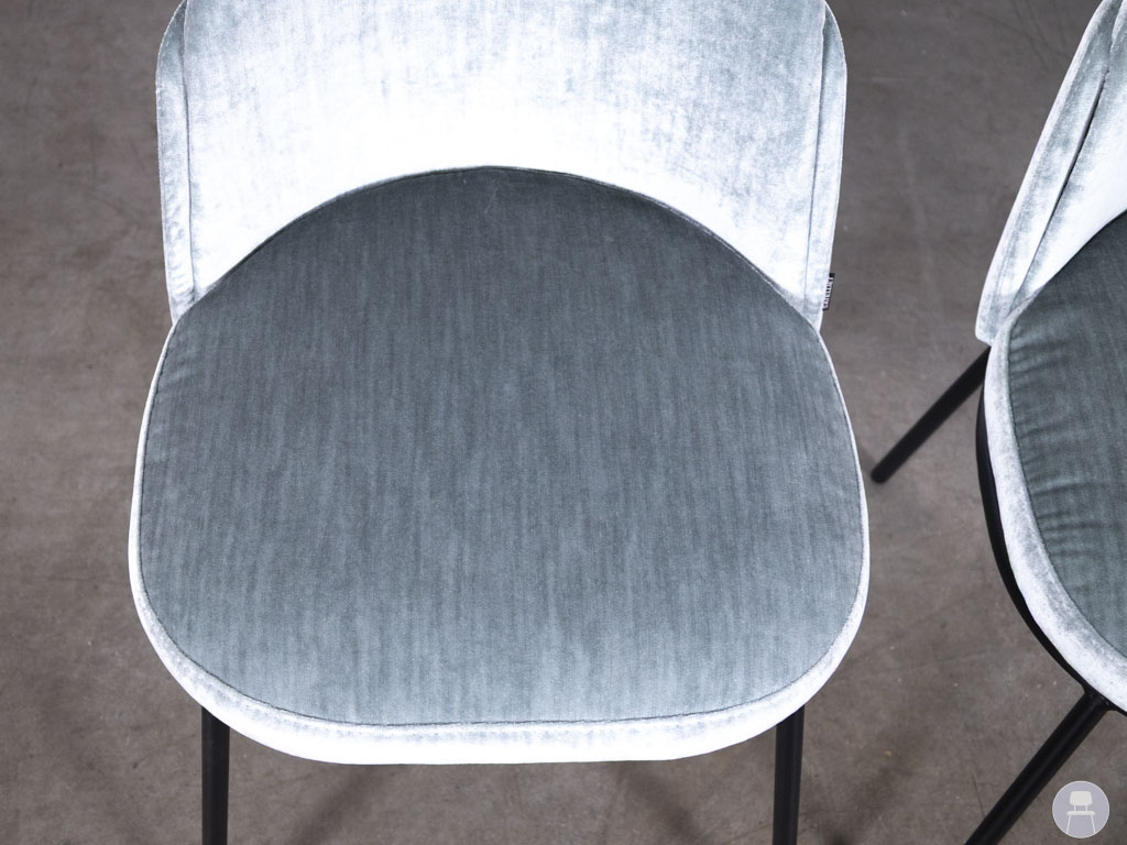 1 set 2 stuks Horecastoel Zest SC velvet grijs Satelliet